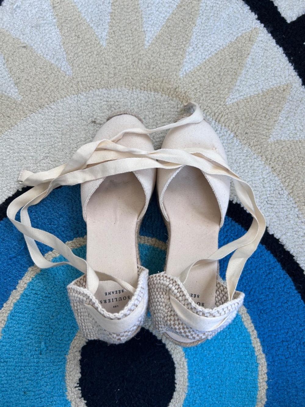 Sezane Diane Espadrilles Ecru Canvas (size 40/Ladies 8.5) - Picture 3 of 5